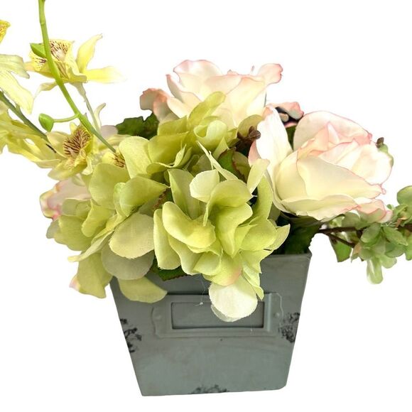 Handmade Spring Silk Flower Arrangement 109 READ DESCRIPTION - Picture 3 of 9